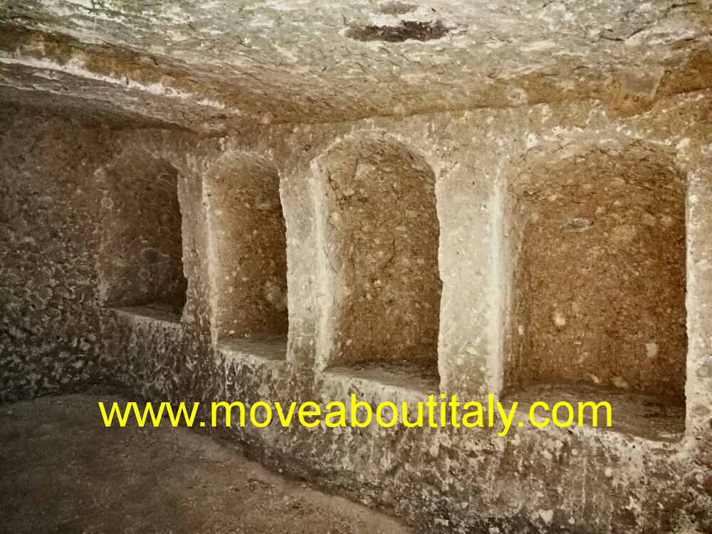 la Tomba del dado nella roccia